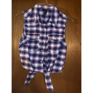 Button-up Plaid Belly Shirt